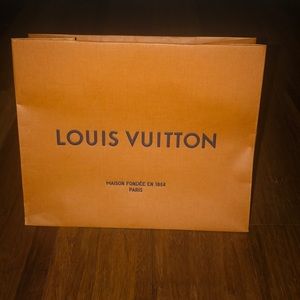 AUTHENTIC Louis Vuitton gift bag